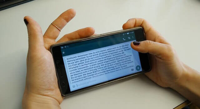 WhatsApp Text formatieren - Kursiv - Fett - Durchgestrichen text formatieren