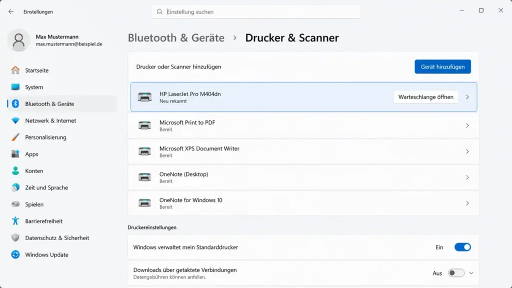 Windows 11 Drucker Scanner Einstellungsseite mit einem neu erkannten Drucker in der Liste Windows 11 Drucker & Scanner Einstellungsseite mit einem neu erkannten Drucker in der Liste